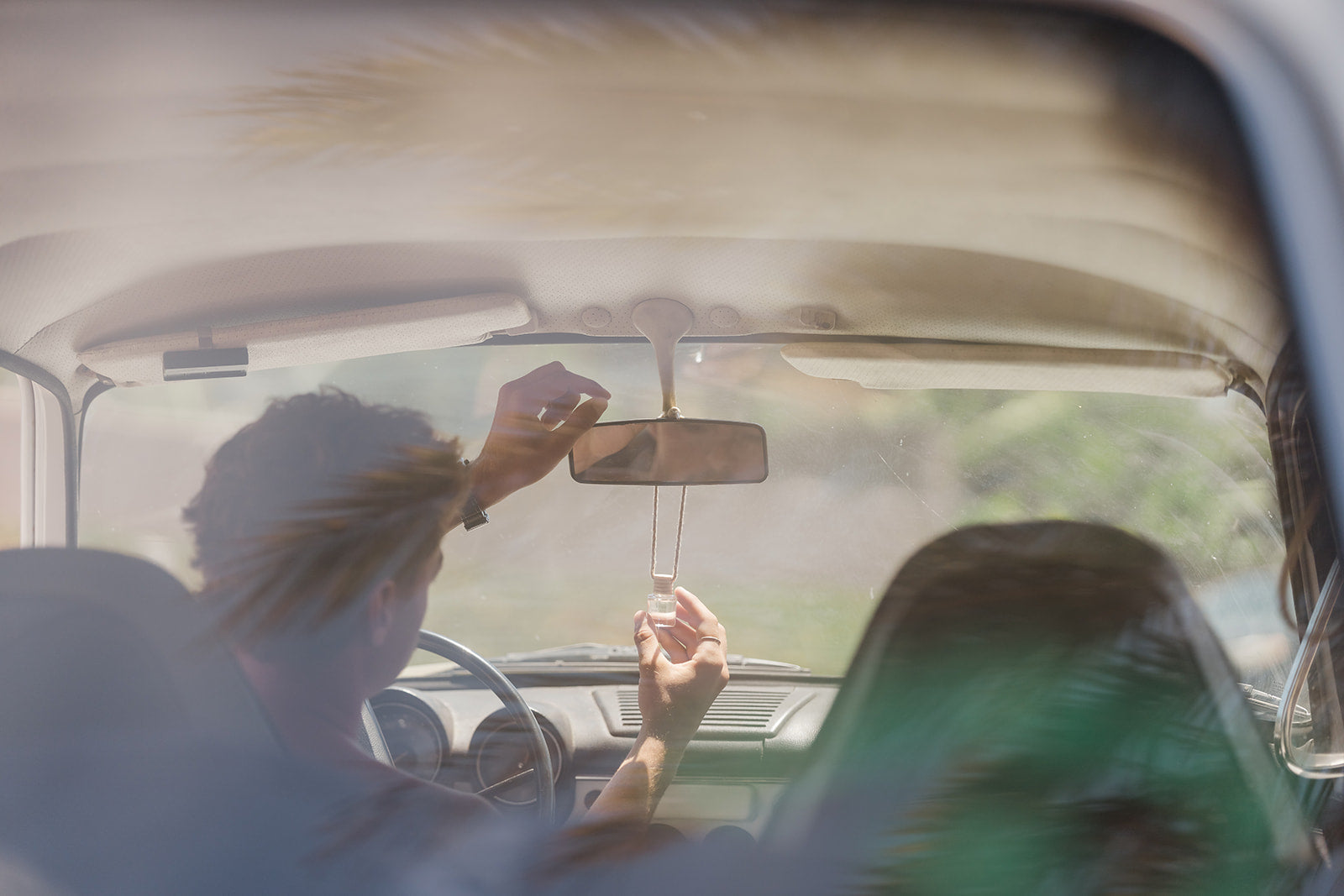 Warm Cashmere: Car Diffuser