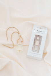 Fresh Linen: Car Diffuser