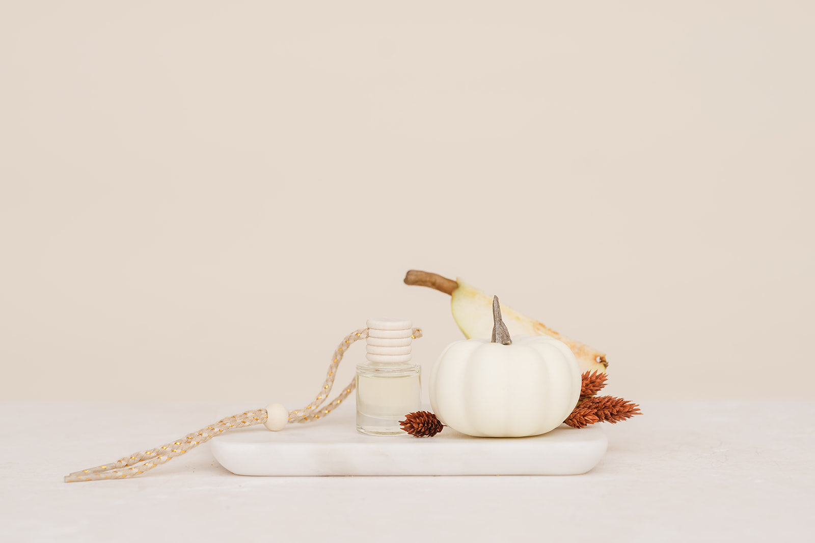 IvyandSage_Diffuser_AutumnDay_8ml-1_websize.jpg