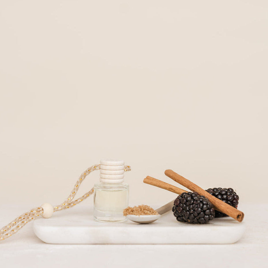 IvyandSage_Diffuser_BlackberryBramble_8ml-1_websize_1ddbf90b-4f95-4820-8225-edfe6de929f8.jpg