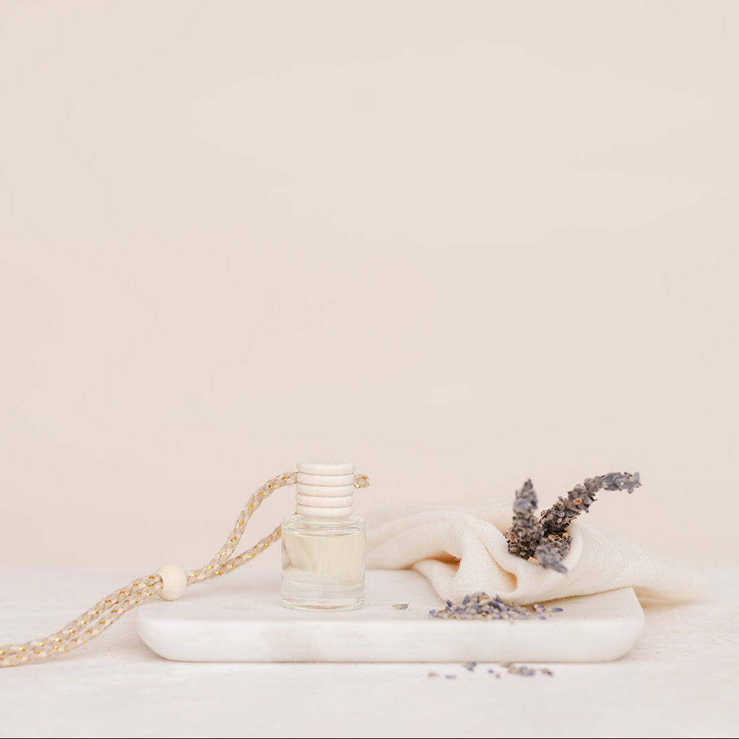 IvyandSage_Diffuser_FreshLinen2_8ml-2_websize_31a5faf5-71a8-4cf2-9f5e-d2c9e9290262.jpg