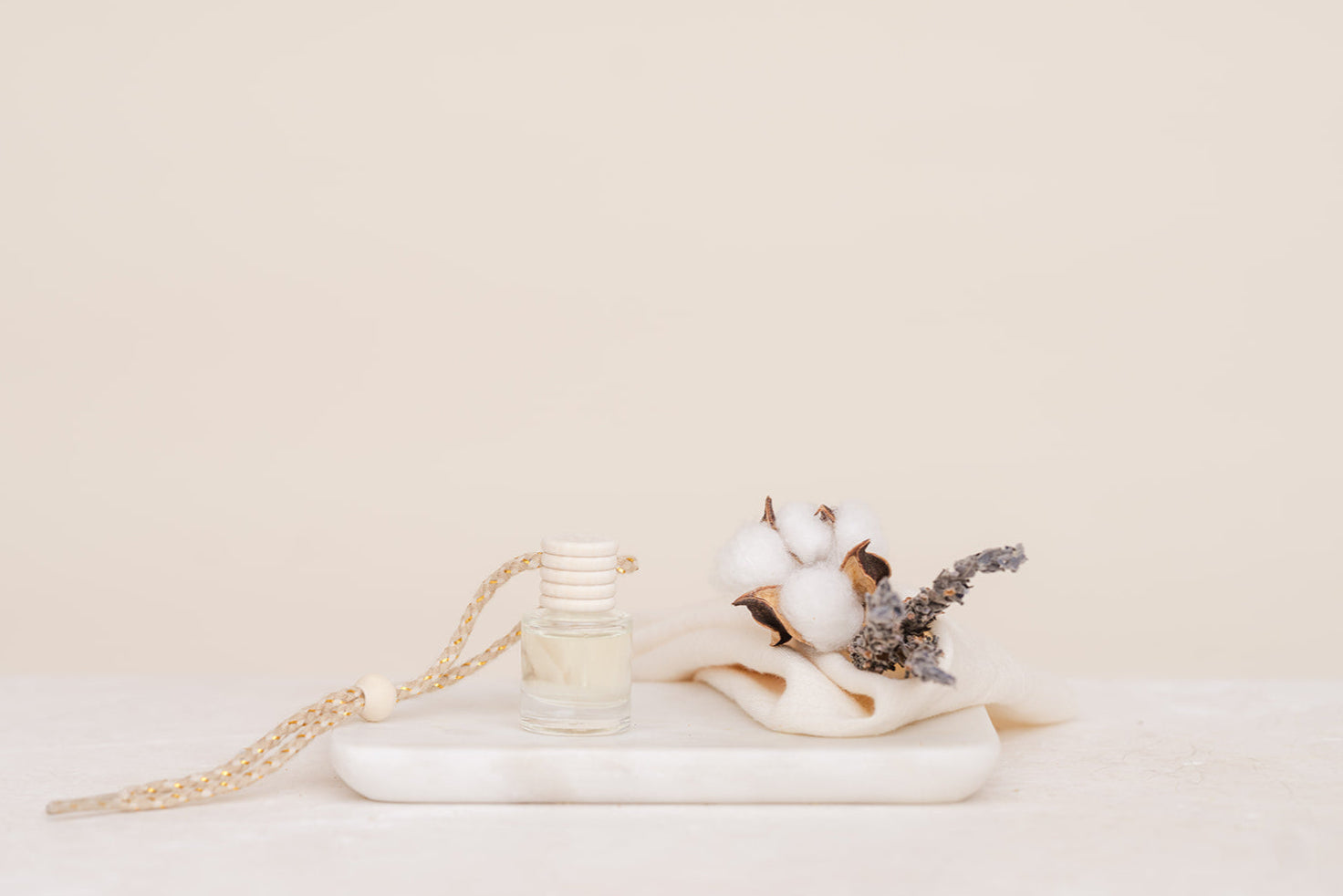 IvyandSage_Diffuser_FreshLinen_8ml-1_websize.jpg