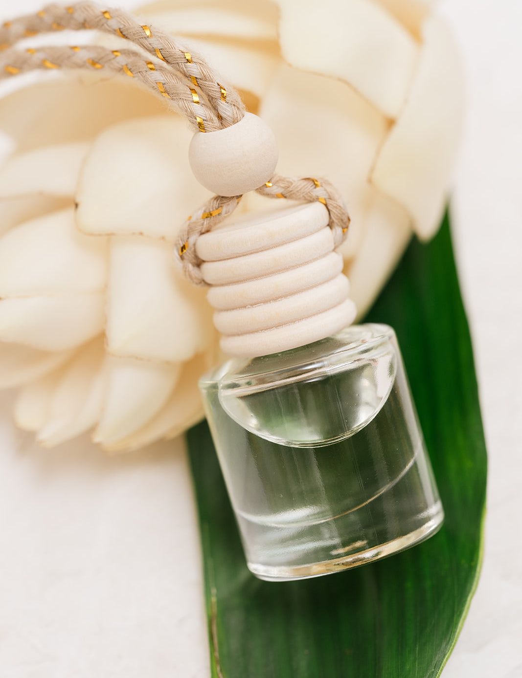 IvyandSage_Diffuser_Volcano_8ml-5_websize.jpg