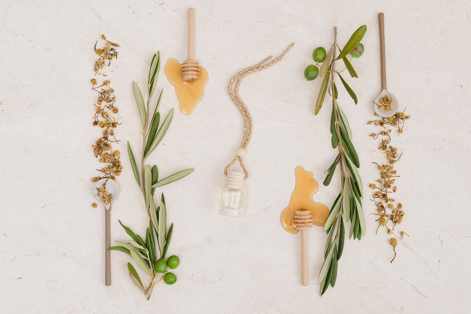 IvyandSage_Diffuser_WhiteTea_8ml-3_websize.jpg